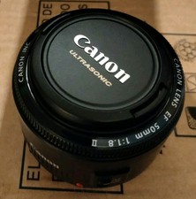 Canon EF 50mm f/1.8 II Autofocus & Manual Focus Lens