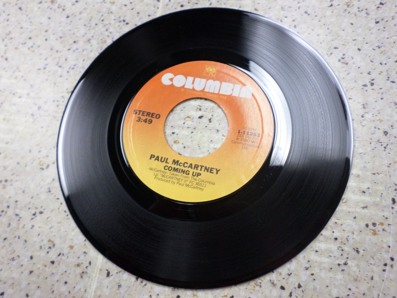 45 RECORD, PAUL MCCARTNEY / WINGS COMING UP, 1980, 111263, LUNCH BOX