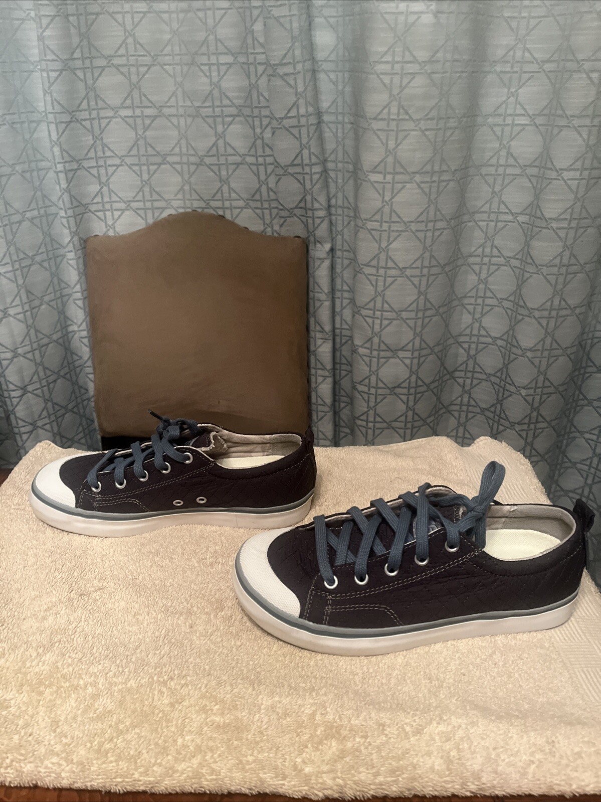 Scarpe da donna trapuntate Keen Elsa II blu grigio stringate casual taglia 7 W