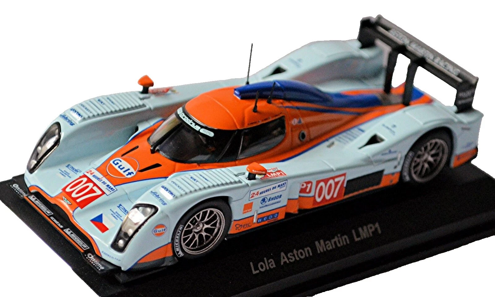 IXO Aston Martin 1:43 Diecast Racing Cars