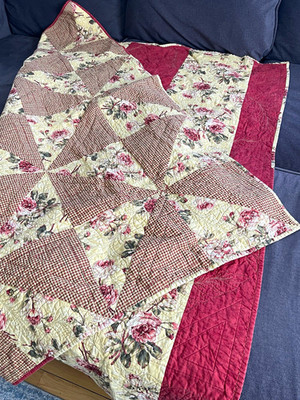 Reversible Quilted Floral Patchwork Throw Quilt Burgundy Beige Brown 60x50