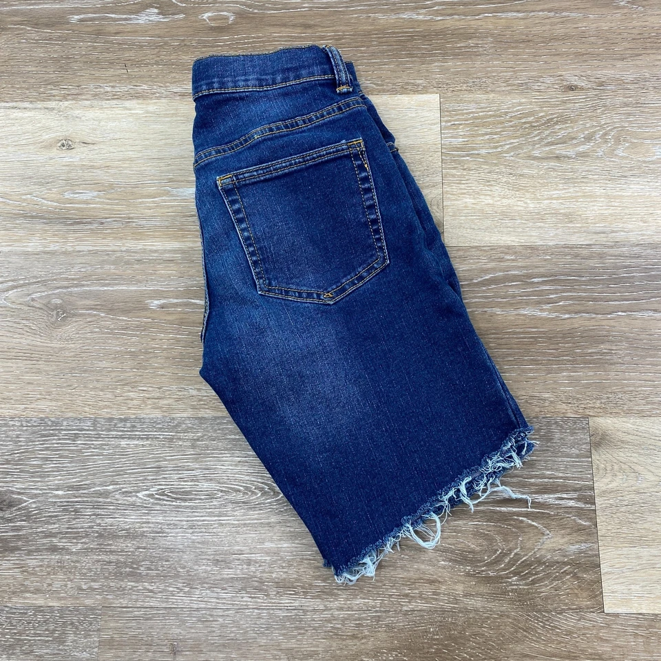 Pantalones Cortos de Jean GAP Elastizados Rectos Tiro Bajo Azul Lavado Oscuro Denim Corte Niña 16 Foto 2 de 4