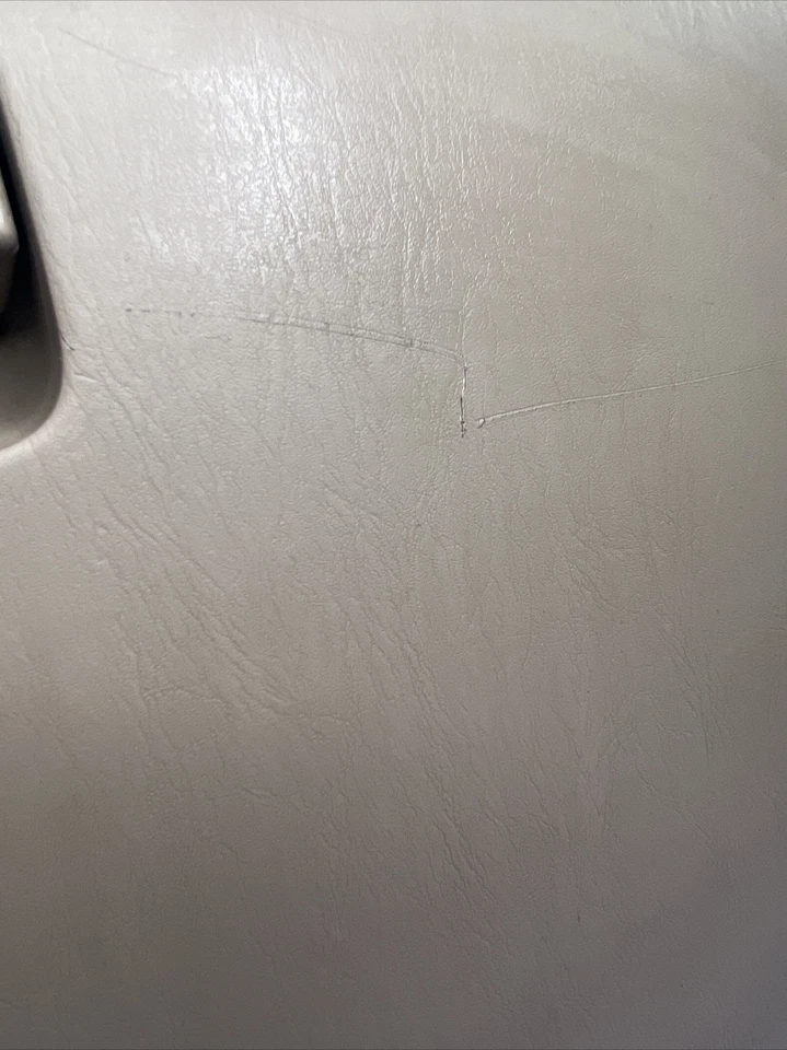 1998-2000 TOYOTA LAND CRUISER PORTA-LUVAS COMPARTIMENTO DE ARMAZENAMENTO FABRICANTE DE EQUIPAMENTO ORIGINAL TAN - Imagem 3 de 4