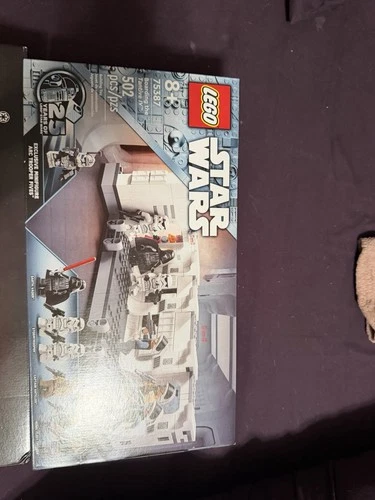 New ListingLEGO Star Wars Boarding the Tantive IV 75387 Set 502 Pieces Exclusive Minifigur…