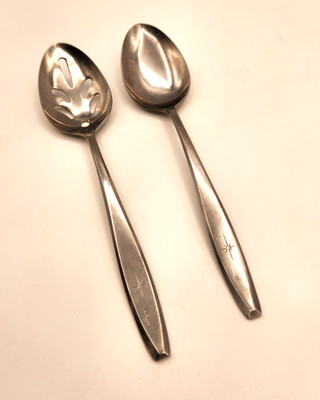 Manor House Japan MHO6 Stainless Atomic 2 Star Design 2 Serving Spoons 8'' Rare
