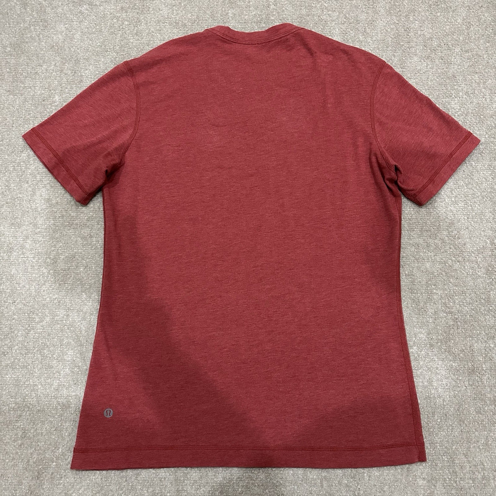 Lululemon Men's Medium Red 5 Year Basic Short Sle… - image 2