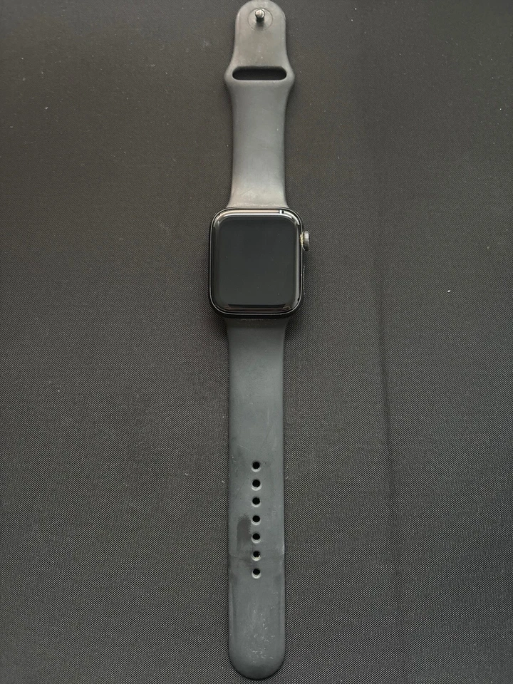 Apple Watch SE (1st generation)