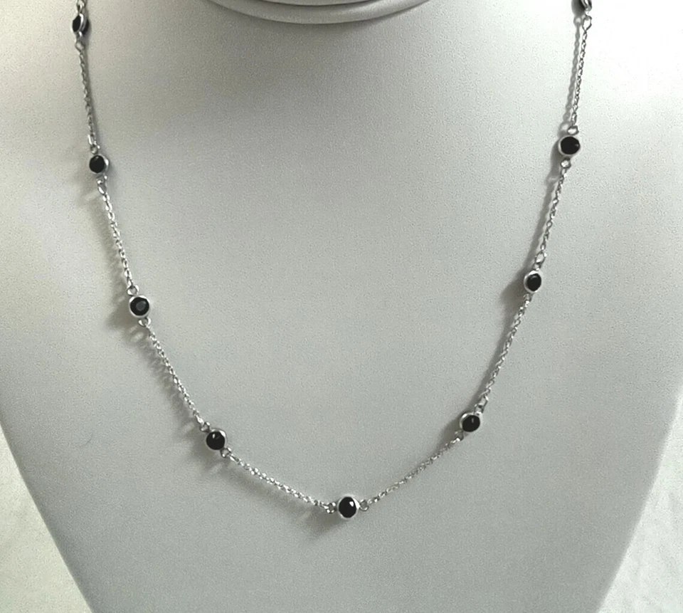 Ожерелье из белого золота 14 карат с черным ониксом круглой огранки созданное в лаборатории 6 карат - Изображение 2 из 4