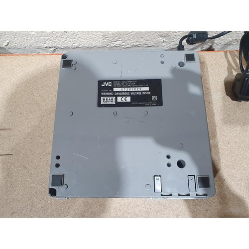 JVC GV-PT2 Video MultiMedia Printer Grey Digital 63-Watt Compact with Power Cord - Picture 11 of 13