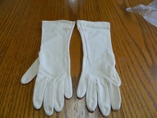 L-24 VINTAGE LONG CREAM COTTON LADY  S GLOVES WITH BEADED DETAIL