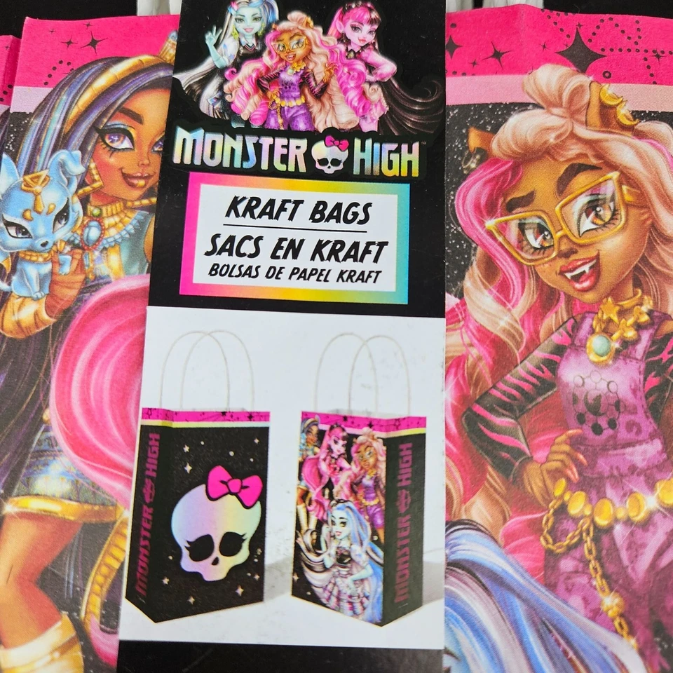 Monster High Party Supplies Set 8 Gift Kraft Bags Plates 7-Inch Cake Snack NEW - Image 3 of 4