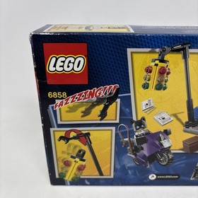 LEGO 6858 DC Universe Catwoman Catcycle City Chase Batman New Sealed