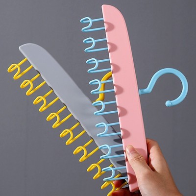 Space-Saving Closet Organizer: 8-Hook Hanger for Bras, Vests & Scarves!