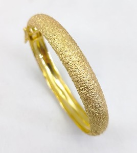 Authentic 14K Gold Plated 925 Sterling Silver Textured Oval Bangle Bracelet for Women