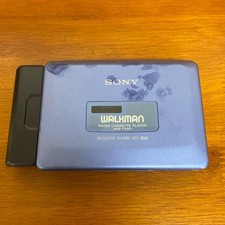 Sony Walkman WM-FX811 AM/FM Cassette Player For Parts Untested Japan