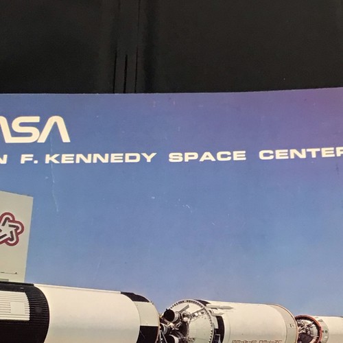 Libro souvenir vintage NASA al John F Kennedy anni 70 - Foto 4 di 16