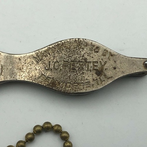 J.O. Pettey Belvidere IL Chicken Foot Punch Tagger Advertising Keychain Vintage - Picture 5 of 12