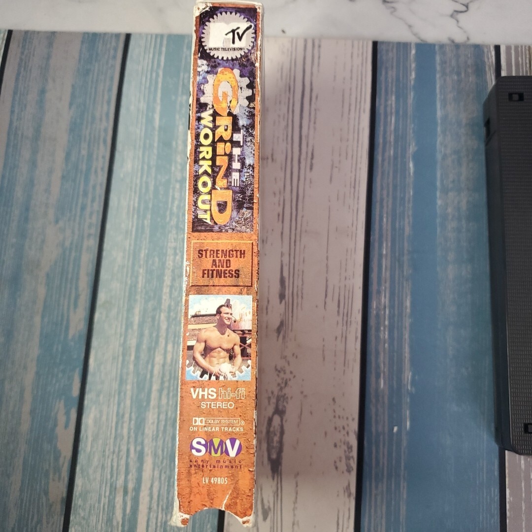 MTV The Grind Workout Strength and Fitness VHS VIDEO 1996 Eric