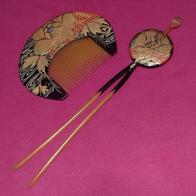 Japanese Hair Ornament Set - Kanzashi, Kushi Combs with Raden & Maki-e Design