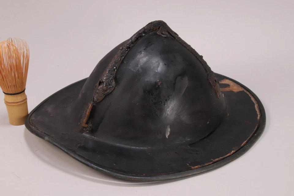 Japanese Samurai Helmet Wooden Jingasa Yoroi Kabuto Maeda Clan Ginkgo Leaf Crest - Image 2 of 4