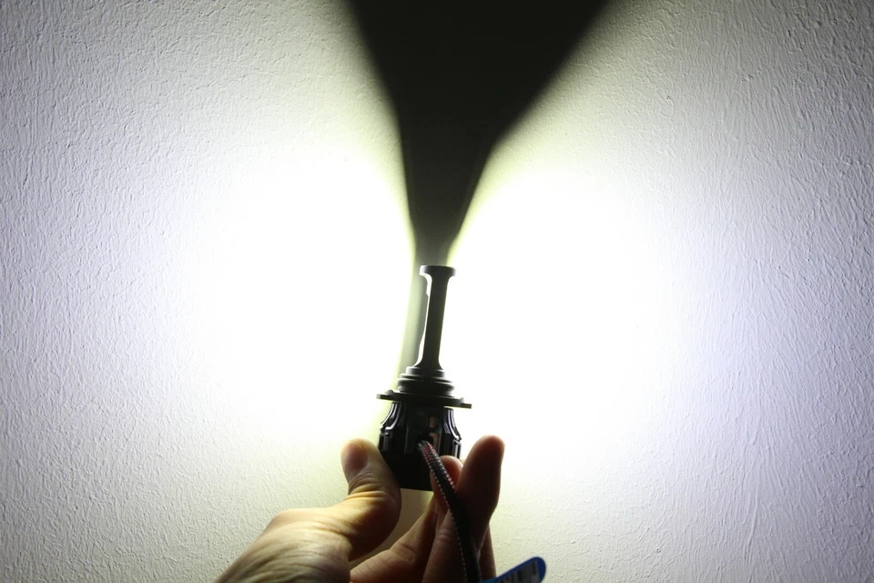 Alla Lighting HCR 9006 Headlight Bulb Super Bright White Replacement,Driving Fog - Image 2 of 4