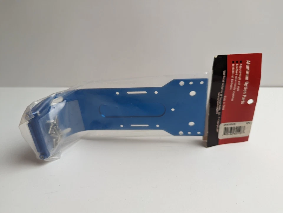 Traxxas T-Maxx E-Maxx Blue Aluminum DYN7850B Rear Skid Plate Dynamite Parts - Image 3 of 4