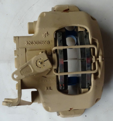 Navistar Disc Brake Caliper Assembly  NSN 2530015843829, 326301055B