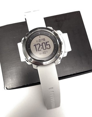 SUUNTO TRAVERSE Watch white