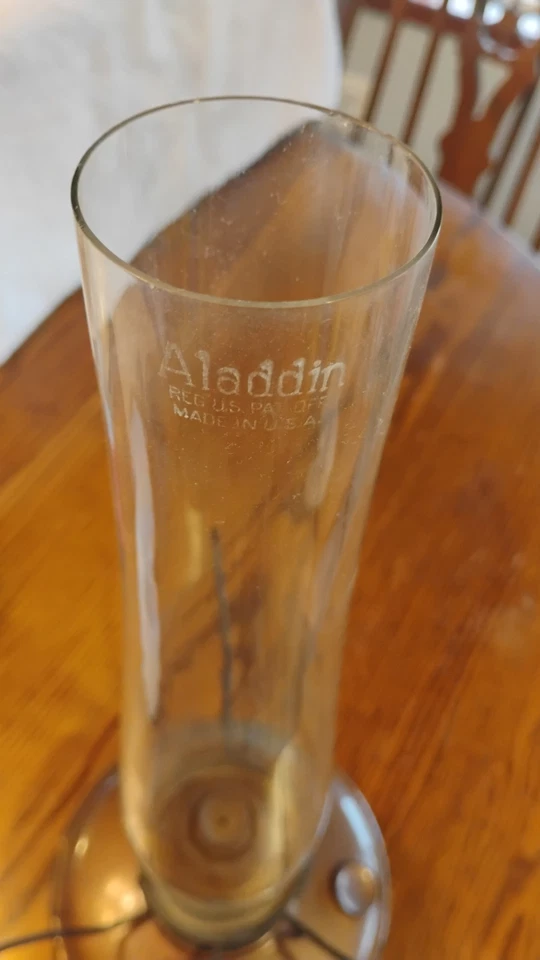 Lámpara Caboose ALADDIN LATÓN Modelo B- TIPO NU con Chimenea de Vidrio Años 33-40 Foto 2 de 4