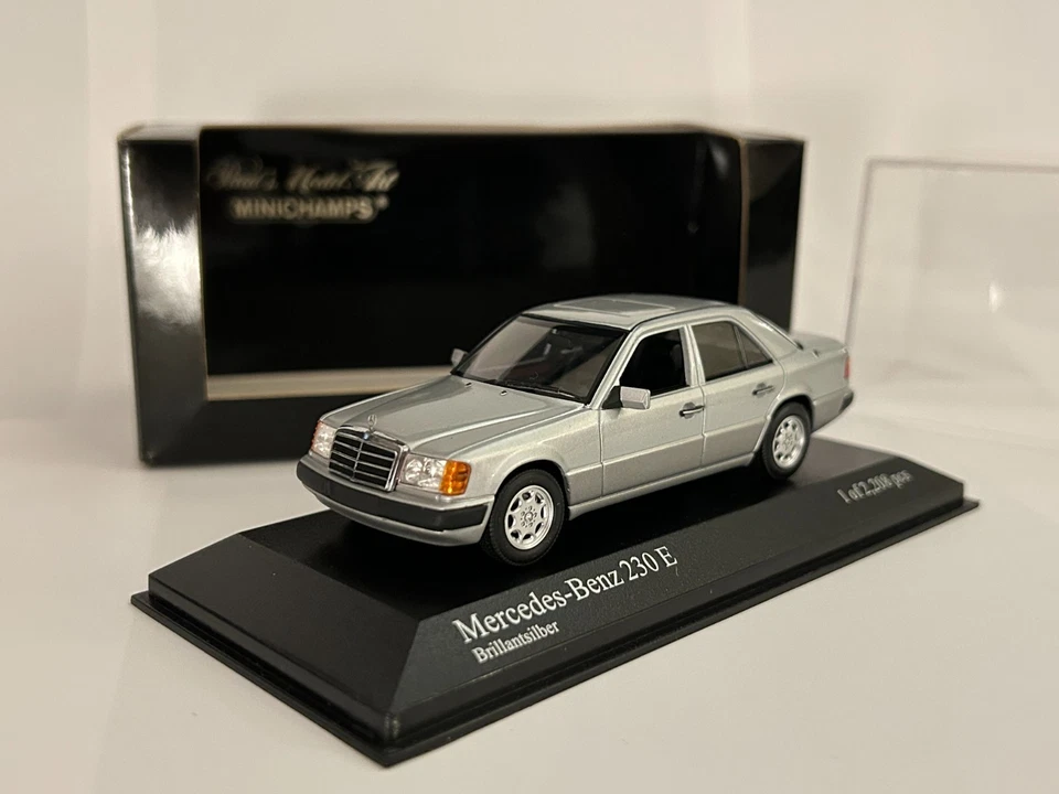 MINICHAMPS - MERCEDES 230 E W124 1990 GRIS 1:43 - Photo 2/4