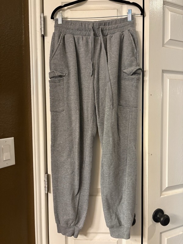 Love Streak Kid’s XL Gray Fleece Jogger Pants Pockets Drawstring PK2002