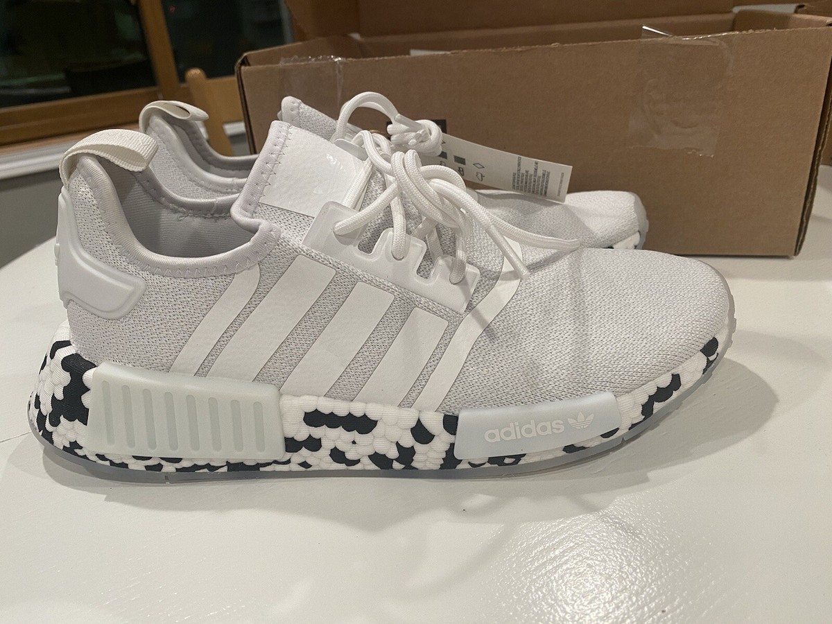 adidas gazelle silver green womens Tnis Adidas NMD R1 Parley Branco/Preto  NewSkull