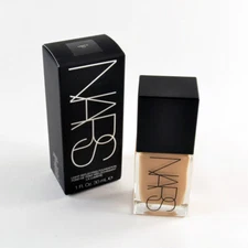 Nars Light Reflecting Foundation FIJI Light 5 - Size 30mL / 1 Oz.