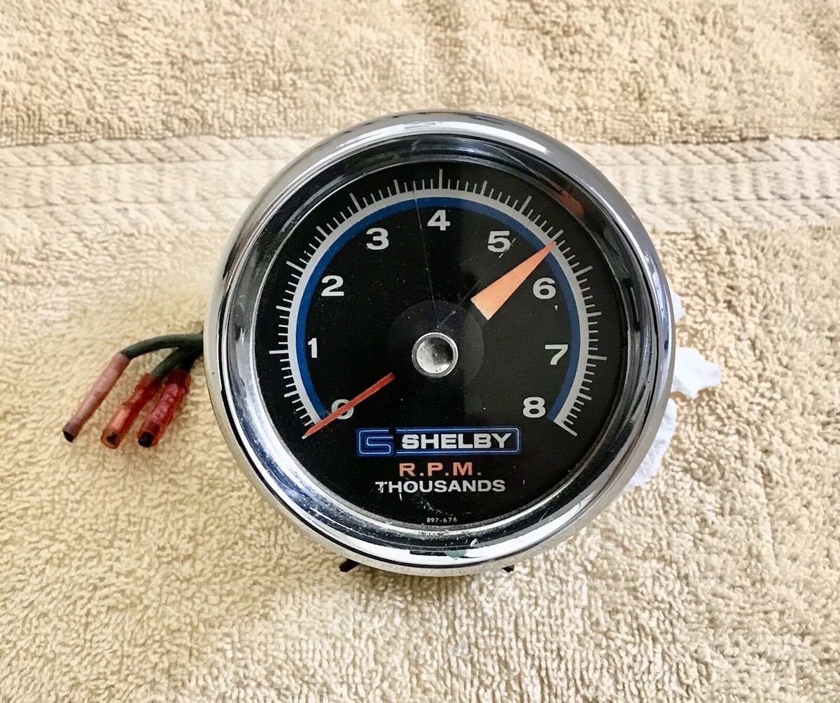 Original CS Shelby 8000 RPM Sun Super Tachometer w/mounting cup