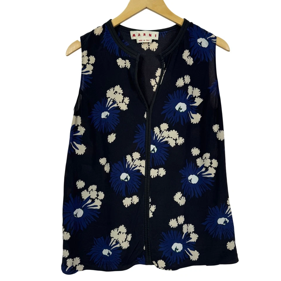 Blusa MARNI seda crepe sem mangas floral gola V azul tamanho 6 UE 42 - Imagem 2 de 4