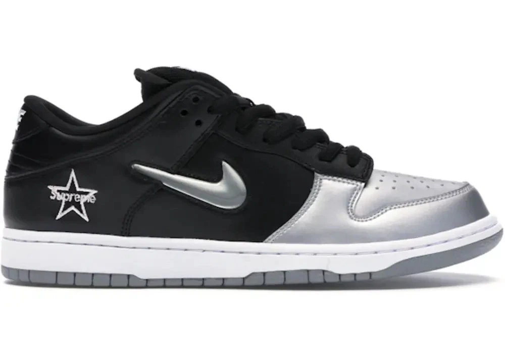 Taille 12M/13,5W   Nike SB Dunk Low Supreme Jewel Swoosh Silver CK3480 001 