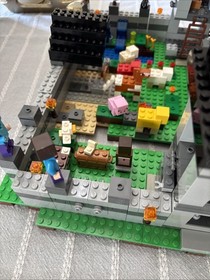 LEGO Minecraft The Fortress 21127 Incomplete With Extra Pieces From Other Sets