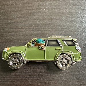 4Runner 2 Sided Pin - 4 Runner Special Edition Challenge Coin ToYoda Olive Green