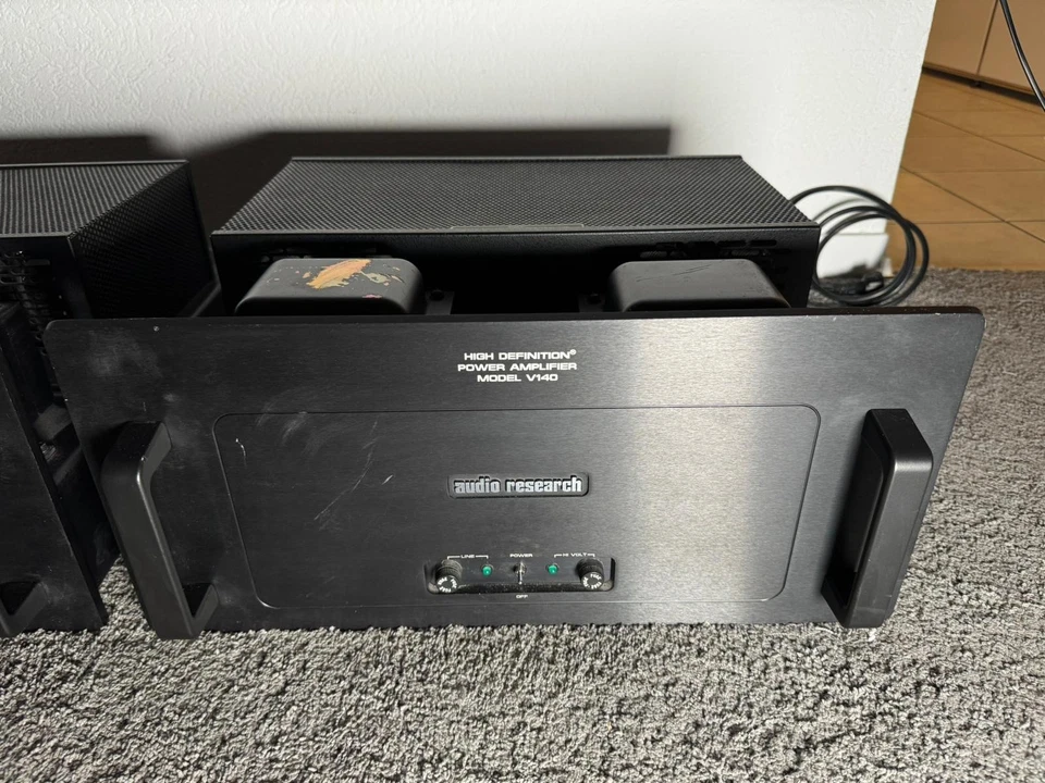 Audio Research V140 V 140 High End Röhren Stereo Endstufen Monoblöcke in schwarz - Bild 4 von 4