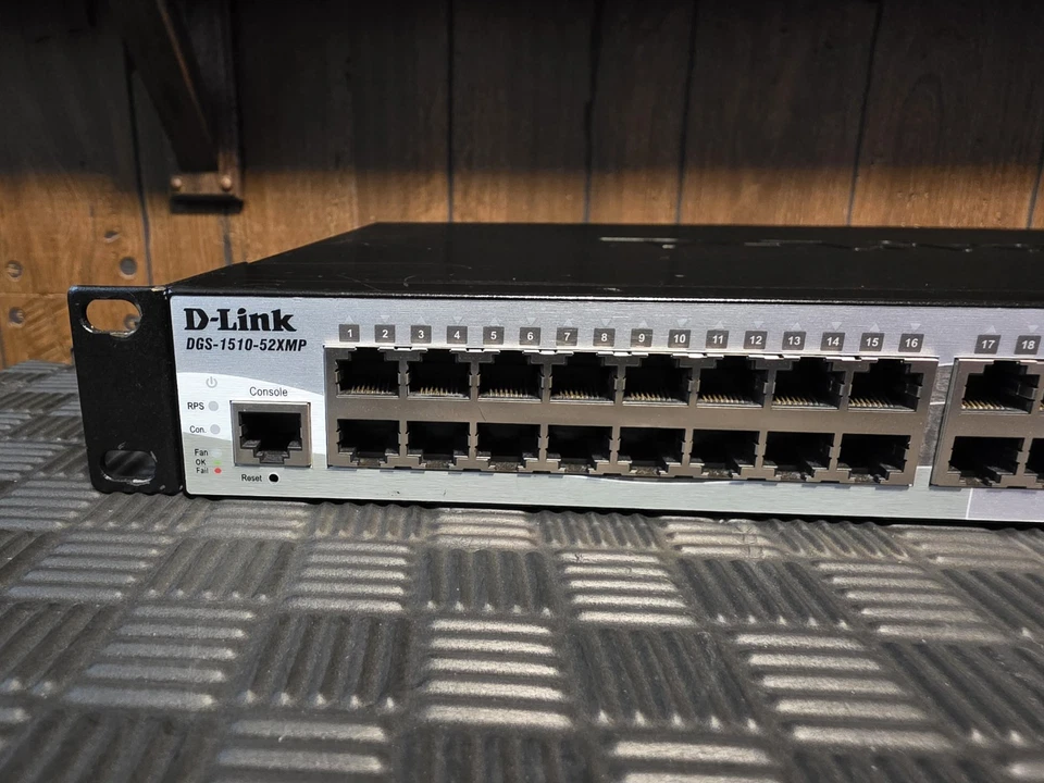 D-Link DGS-1510-52XMP - Stackable 48-Port PoE Smart Managed Switch w/ 10G  - Image 2 of 4