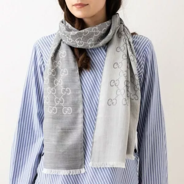 VENTE GUCCI écharpe laine soie logo GG grande taille fine 2024 FW franges gris NEUF
