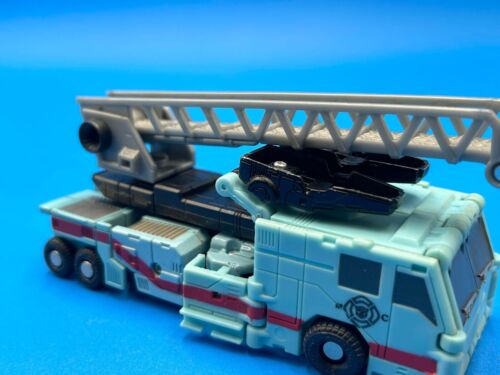 Transformers Generations Hot Spot 2011 Complete - Picture 5 of 6