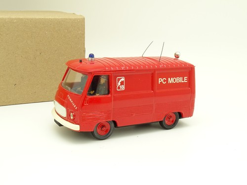 Norev SB 1/43 - Peugeot J7 Fourgon Pompiers SDIS - Très Bon état (sans Boîte)