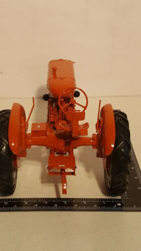 Allis Chalmers WC 1/12 Diecast Farm Tractor Replica By Franklin Mint - Picture 4 of 9