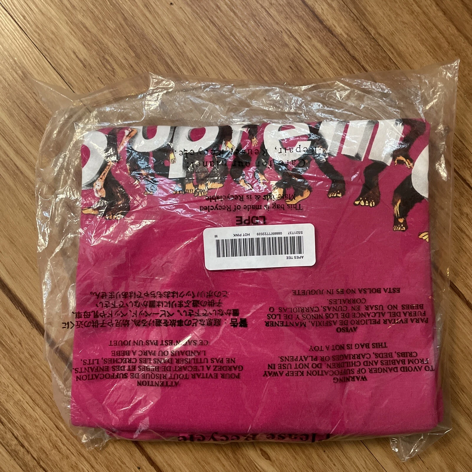 Tee shirt Supreme Apes rose vif neuf taille moyenne SS21 Supreme Monkey Saiyan