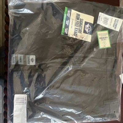 Dockers Signature Iron Free Khaki Classic Fit Flex Waist Black Pants