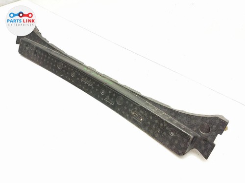 Ferrari California 2008-2014 Front Left Lower Bumper bracket Photo - $144