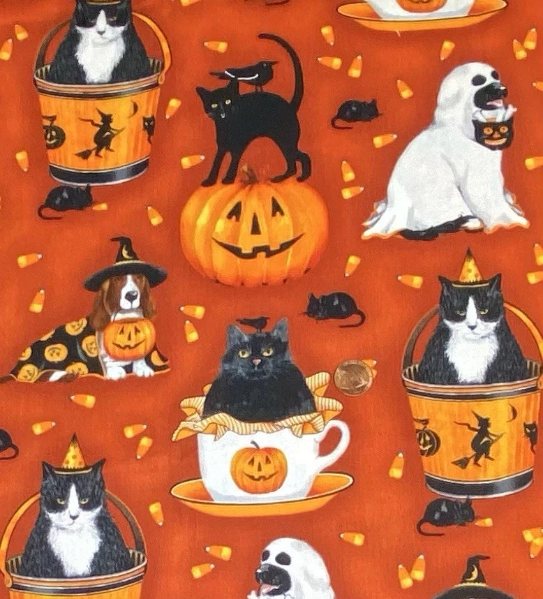 Tela estampada de Halloween Very Scary Dogs & Cats de Robert Kaufman, BTHY, FUERA DE STOCK Foto 2 de 3