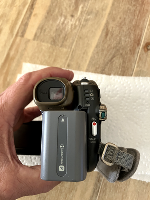 Sony Handycam DCR-DVD403E Camcorder for sale online | eBay