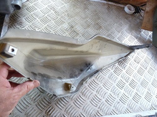 flanc droit carenbage lateral 50 nitro 4t yamaha - Imagen 3 de 4